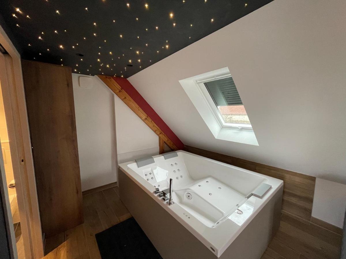 Gite Spa L'Atelier Emile - Spa Privatif - 5 Min Colmar Sainte-Croix-en-Plaine Exterior foto