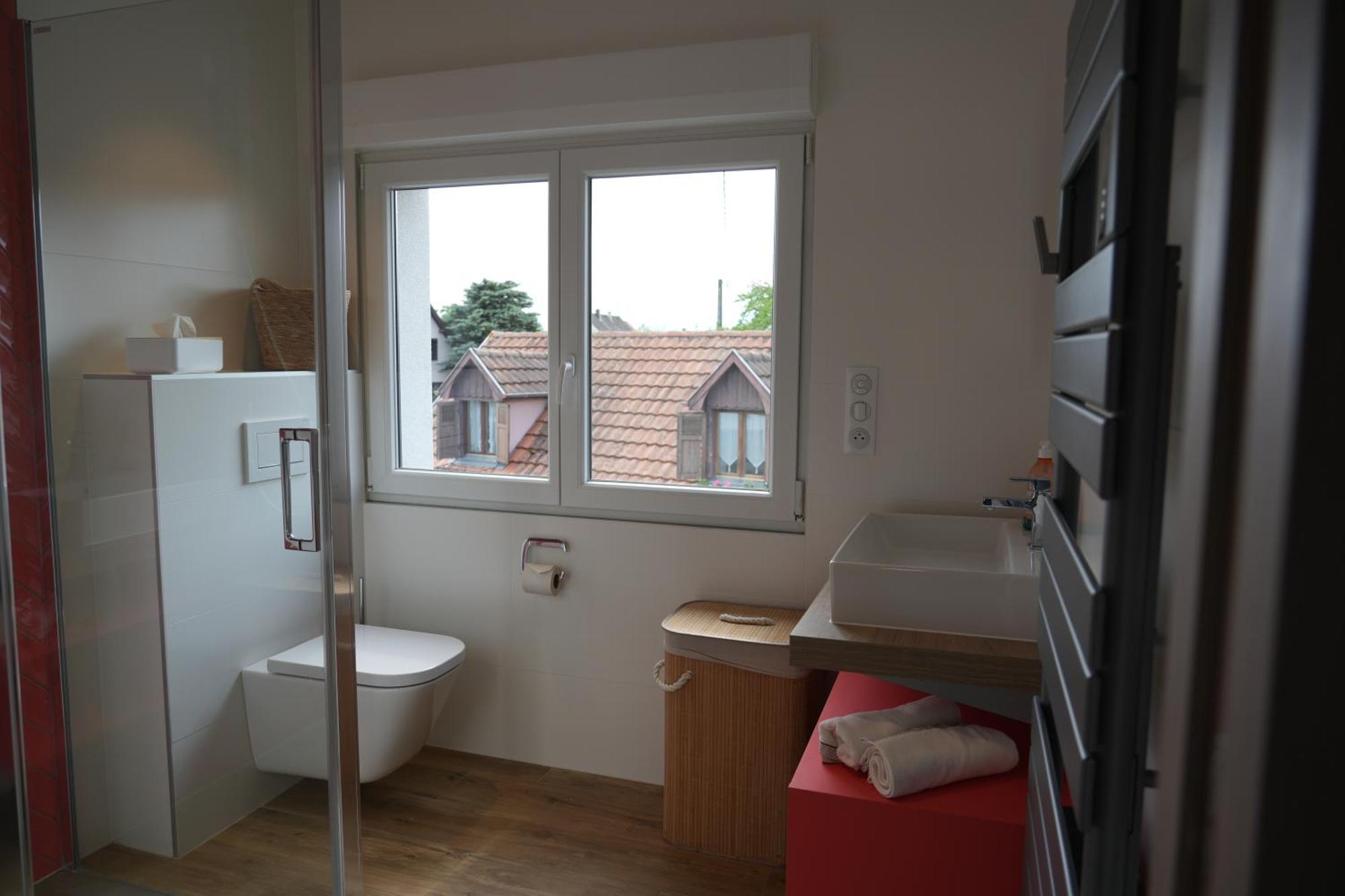 Gite Spa L'Atelier Emile - Spa Privatif - 5 Min Colmar Sainte-Croix-en-Plaine Habitación foto